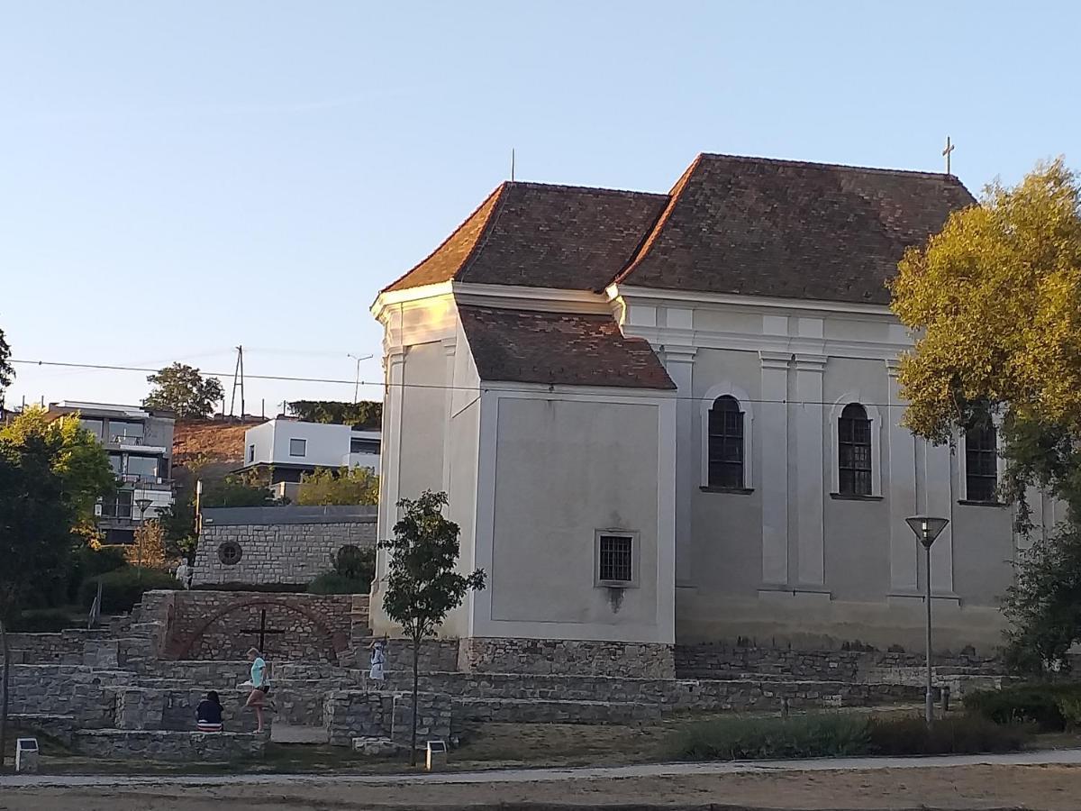 Galeria Villa Veszprém Exterior foto